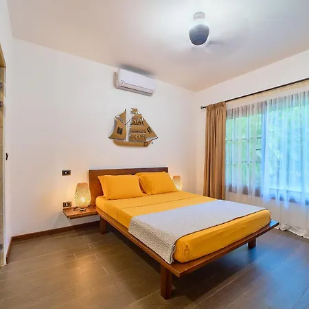 Ferienwohnung Oasi Cahuita Exterior foto